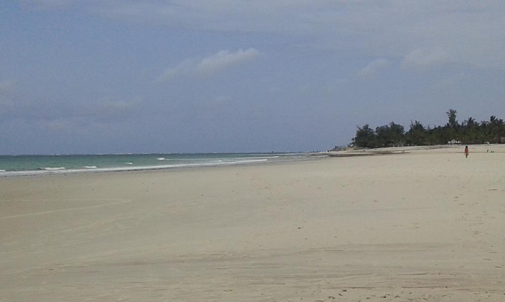 African Dream Cottages - Diani Beach Exterior photo