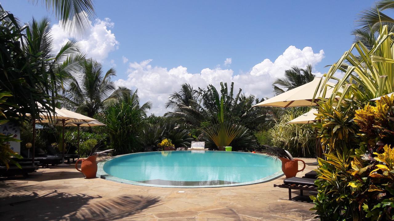 African Dream Cottages - Diani Beach Exterior photo